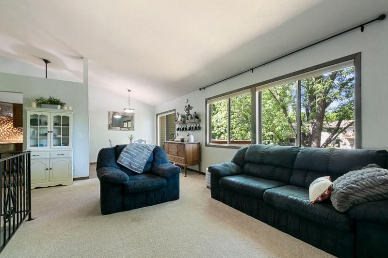 4165 Shirlee Ln S, Shoreview, MN 55126
