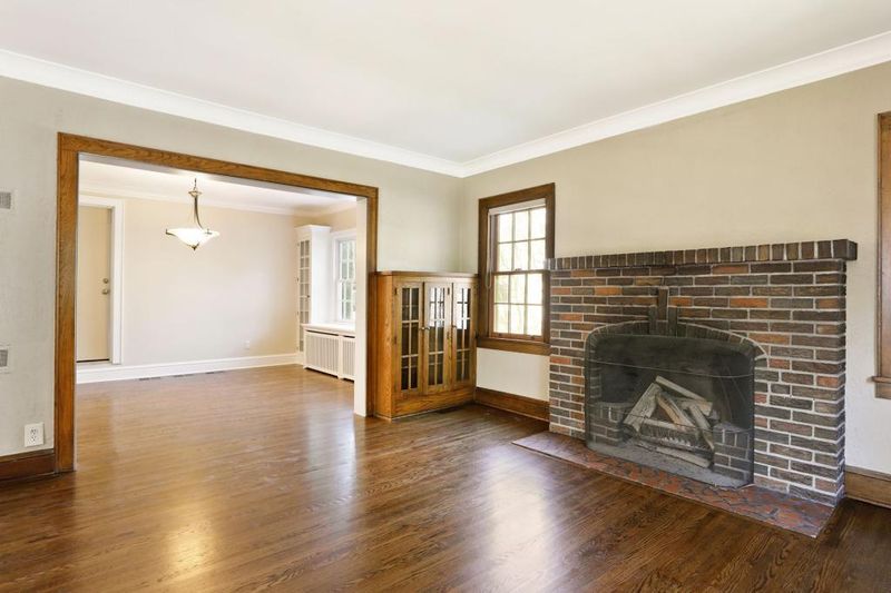 1546 E Minnehaha Pw, Minneapolis, MN 55417