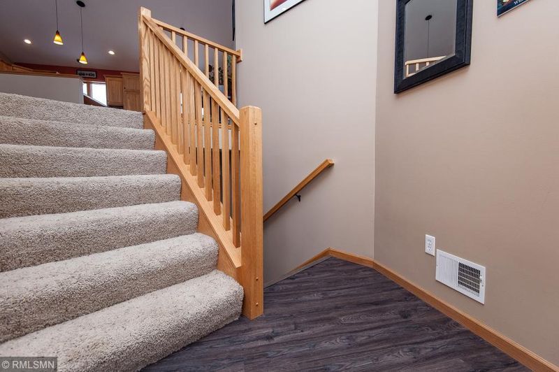 247 Brookestone Dr SE, Rochester, MN 55904