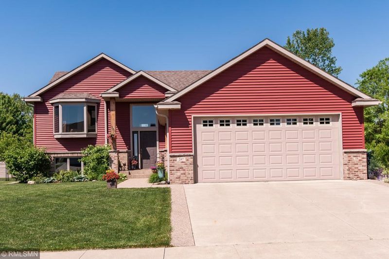 247 Brookestone Dr SE, Rochester, MN 55904
