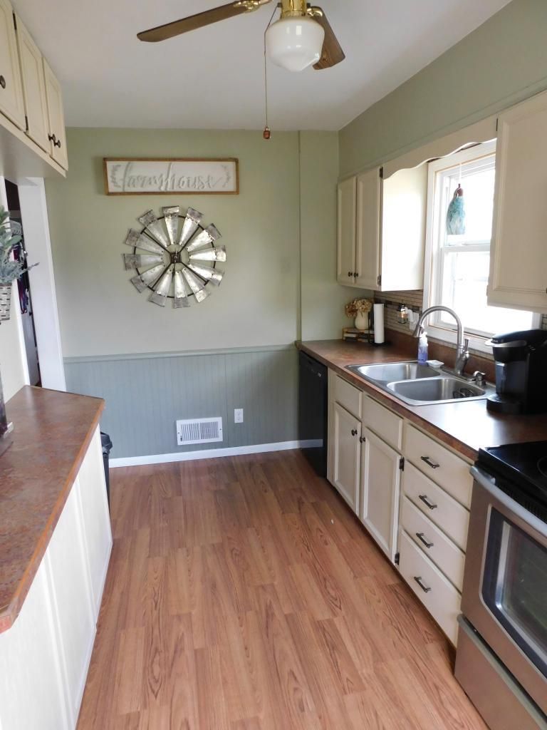 110 33rd Ave N, Saint Cloud, MN 56303