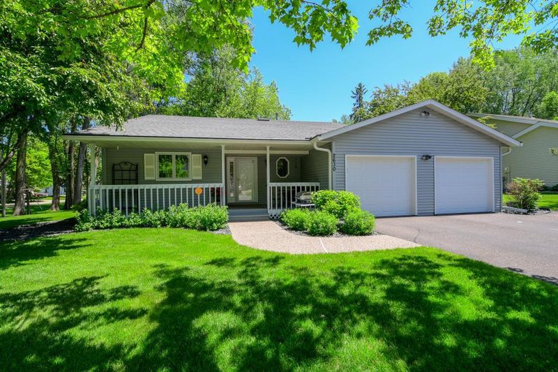2630 Forest St, Maplewood, MN 55109