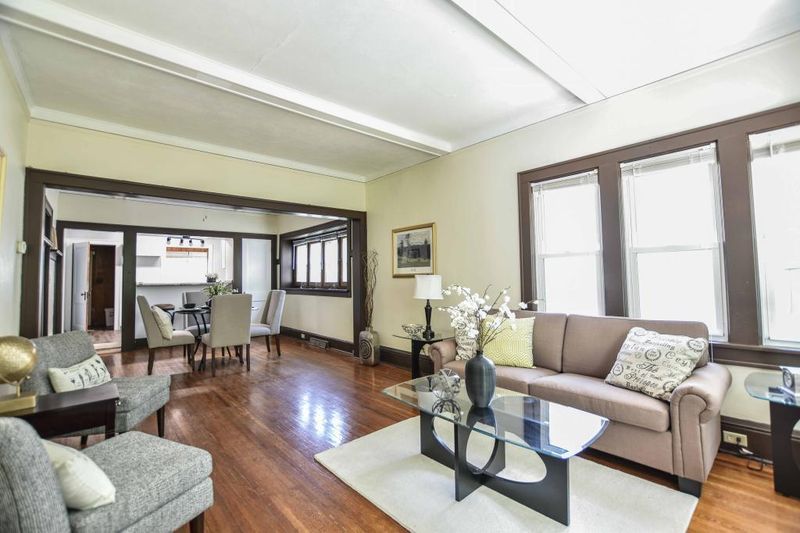 3220 Oliver Ave N, Minneapolis, MN 55412