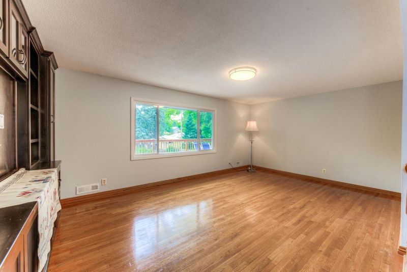 10836 Washburn Ave S, Bloomington, MN 55431