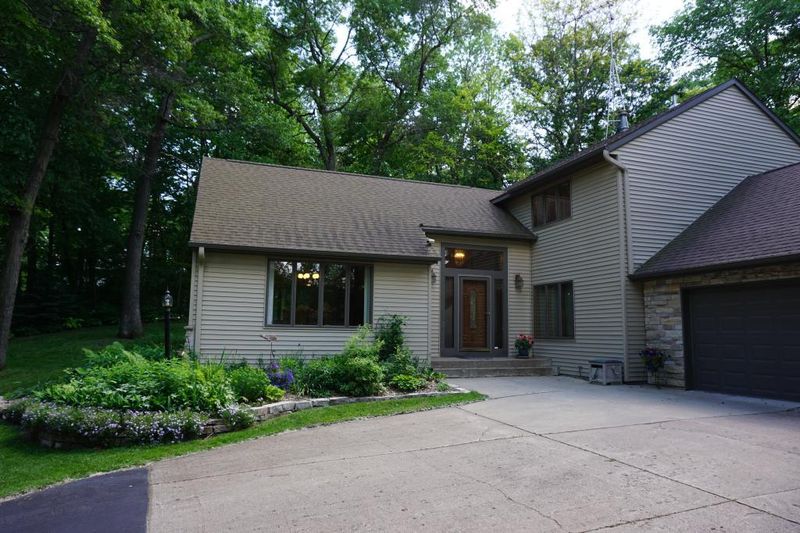 50327 287th Ave, Elgin, MN 55932