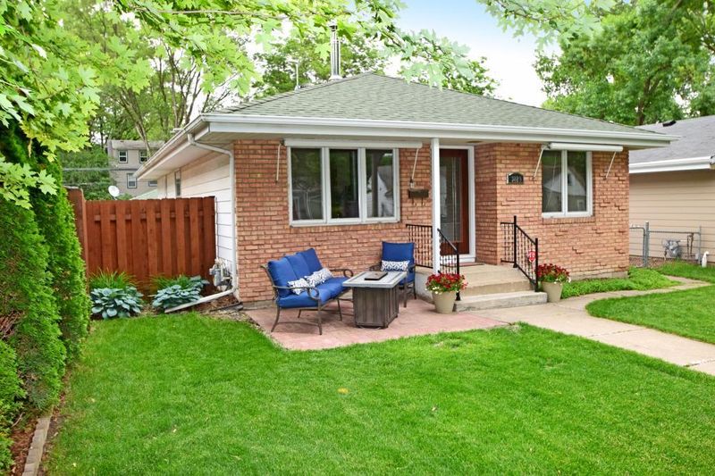 3029 Pennsylvania Ave S, Saint Louis Park, MN 55426