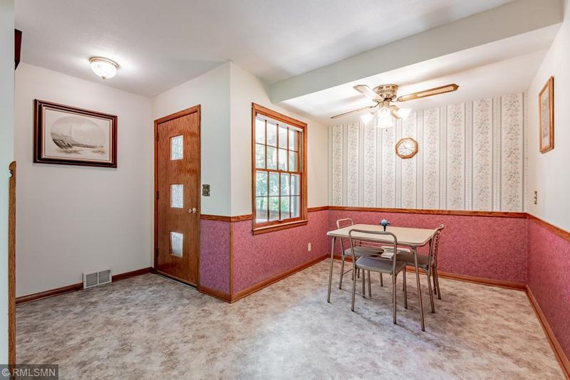 11948 Zion St NW, Coon Rapids, MN 55433