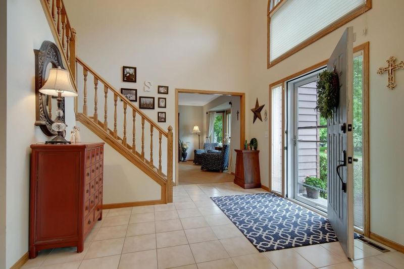 13580 Geyser Pa, Apple Valley, MN 55124