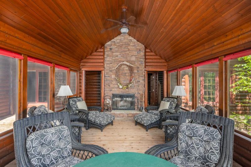 4158 Gold Mine Cir, Tower, MN 55790