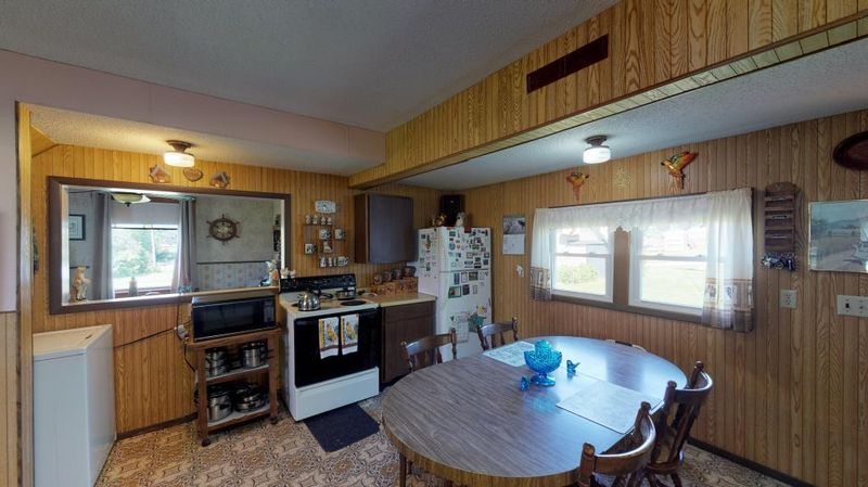 N22705 Bakken Rd, Ettrick, WI 54627