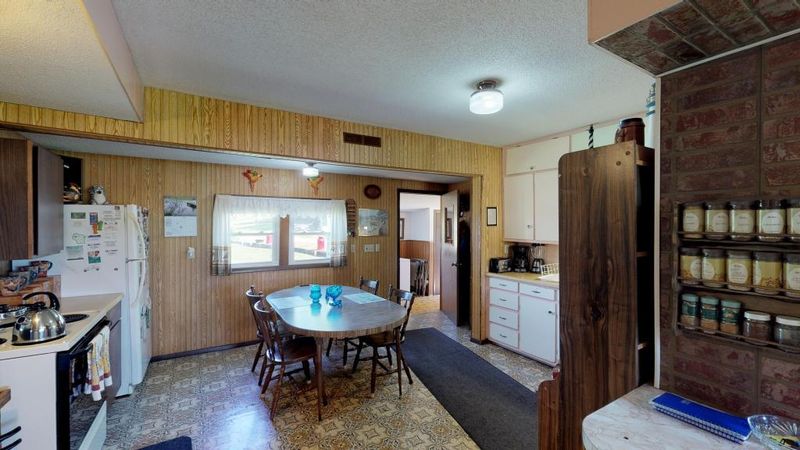 N22705 Bakken Rd, Ettrick, WI 54627