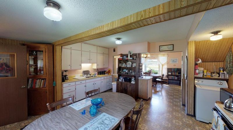 N22705 Bakken Rd, Ettrick, WI 54627