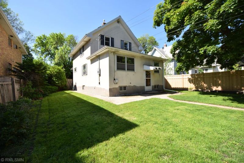 1239 Randolph Ave, Saint Paul, MN 55105