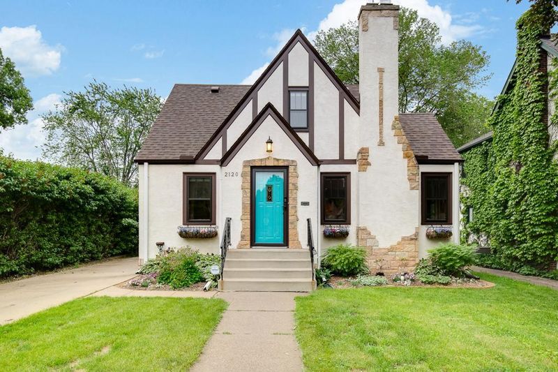 2120 Niles Ave, Saint Paul, MN 55116