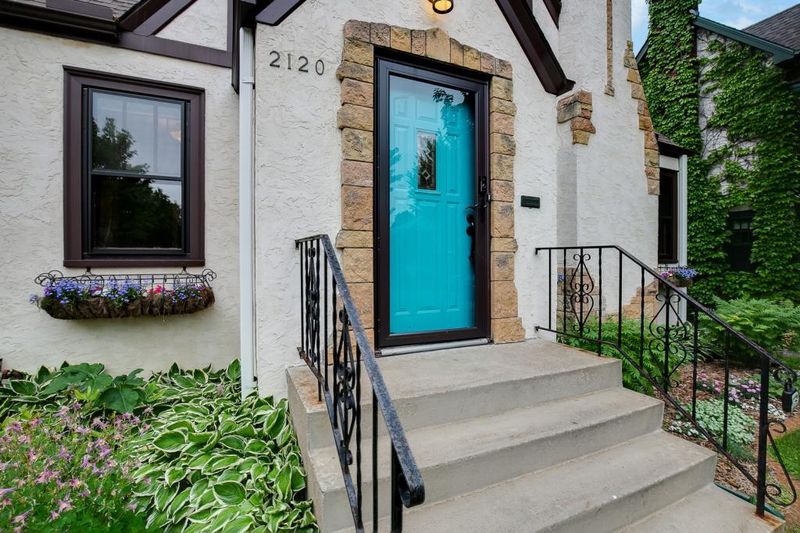 2120 Niles Ave, Saint Paul, MN 55116