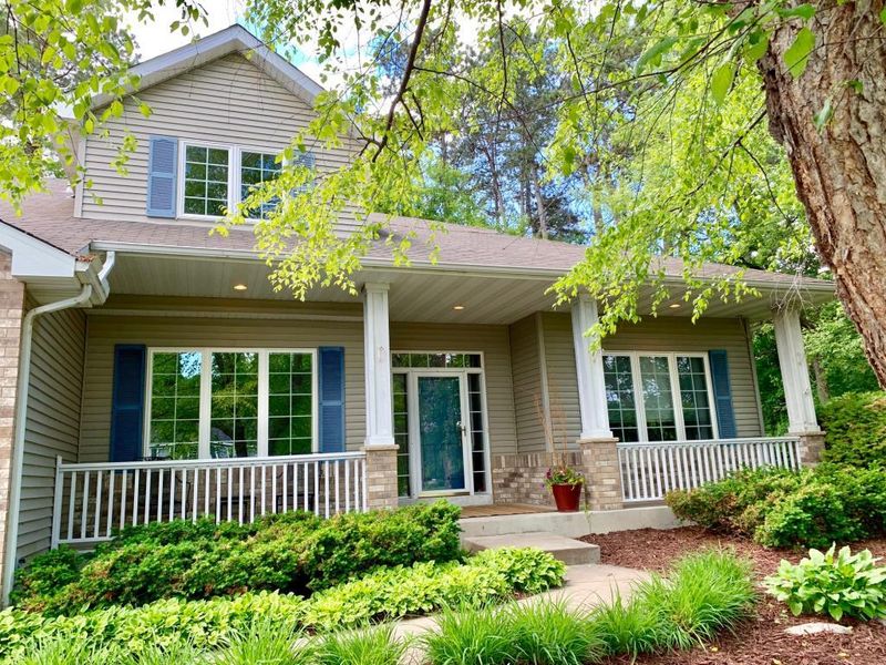 3901 Pine Ln, Saint Bonifacius, MN 55375