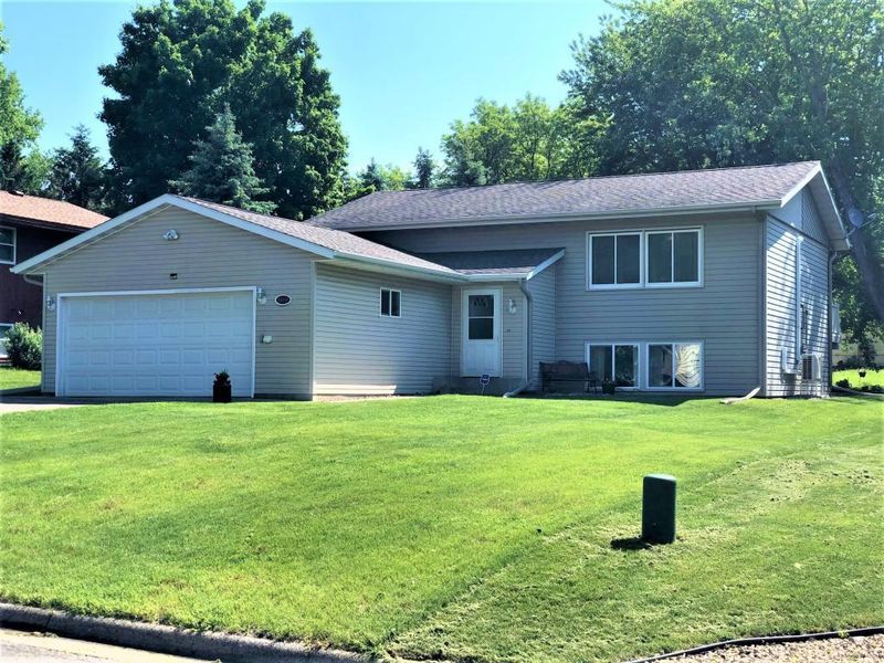 820 9th Ave N, Sauk Rapids, MN 56379