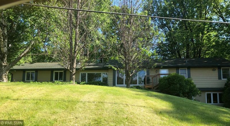 1275 78th St, Victoria, MN 55386