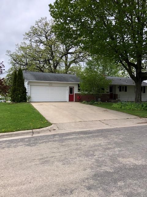 235 Winona St NE, Chatfield, MN 55923