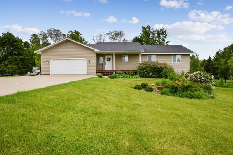 8147 113th St NW, Annandale, MN 55302