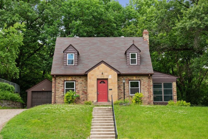 306 Bircher Ave, South Saint Paul, MN 55075
