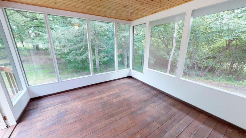 4 Woodcock Dr, Spicer, MN 56288