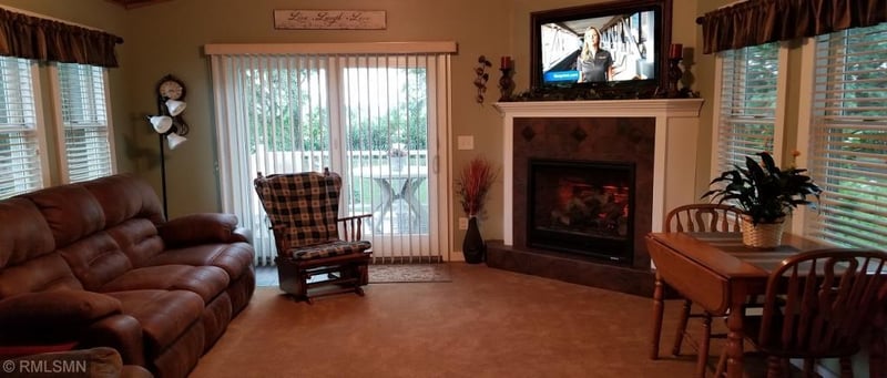 5122 270th Ave, Waldorf, MN 56091