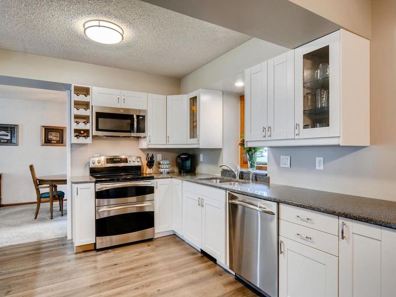 2116 87th Trl N, Brooklyn Park, MN 55443