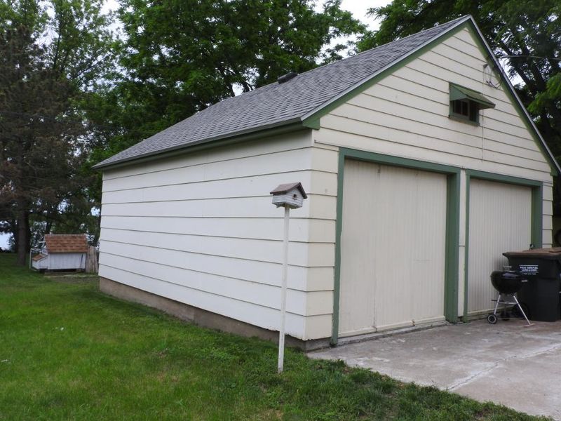 705 Main St W, Silver Lake, MN 55381