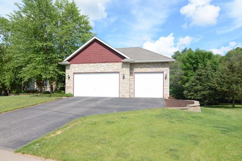 15584 Waco St NW, Andover, MN 55303