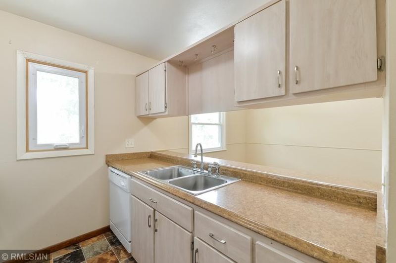 10624 Arrowhead St NW, Coon Rapids, MN 55433