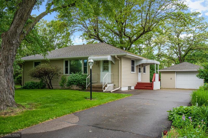 6331 Fremont Ave N, Brooklyn Center, MN 55430
