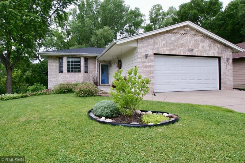 5583 W 134th St, Savage, MN 55378