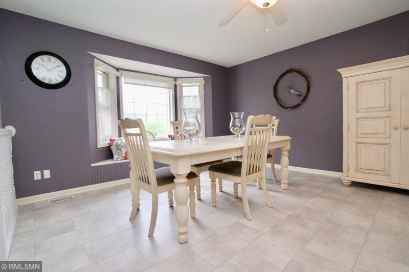 5583 W 134th St, Savage, MN 55378