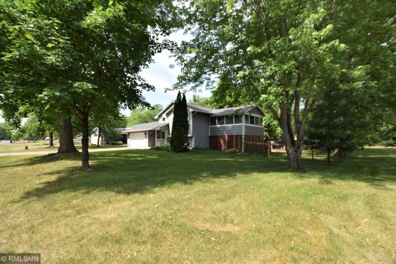 1221 Powell St N, Big Lake, MN 55309