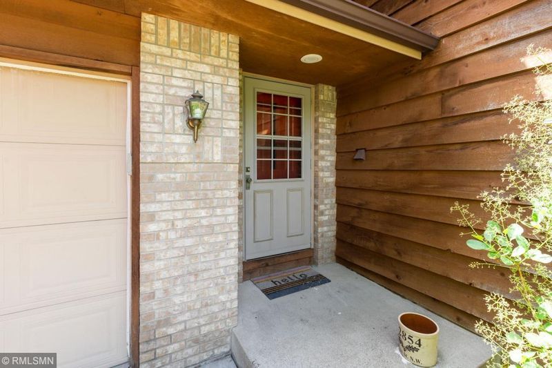 12854 Raven St NW, Coon Rapids, MN 55448