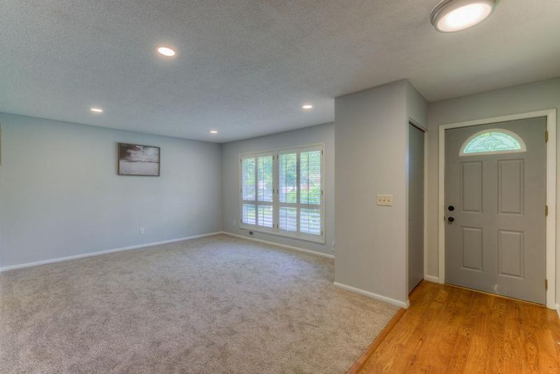 10505 104th Pl N, Maple Grove, MN 55369