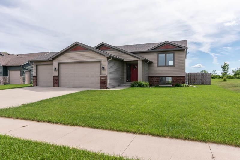 849 21st Ln SE, Pine Island, MN 55963