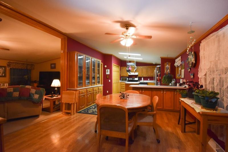 15172 110th Ave, Milaca, MN 56353