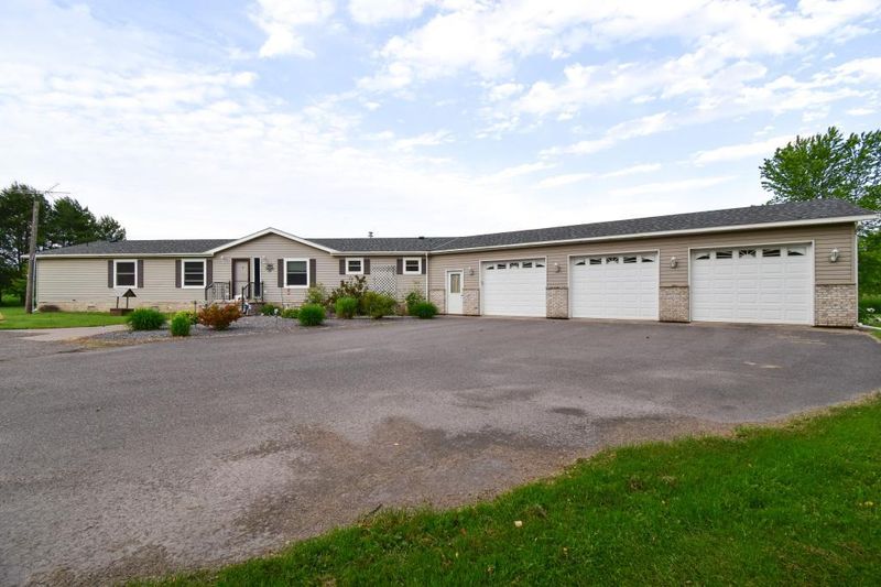 15172 110th Ave, Milaca, MN 56353