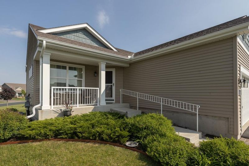 14089 Addison Ct, Rosemount, MN 55068
