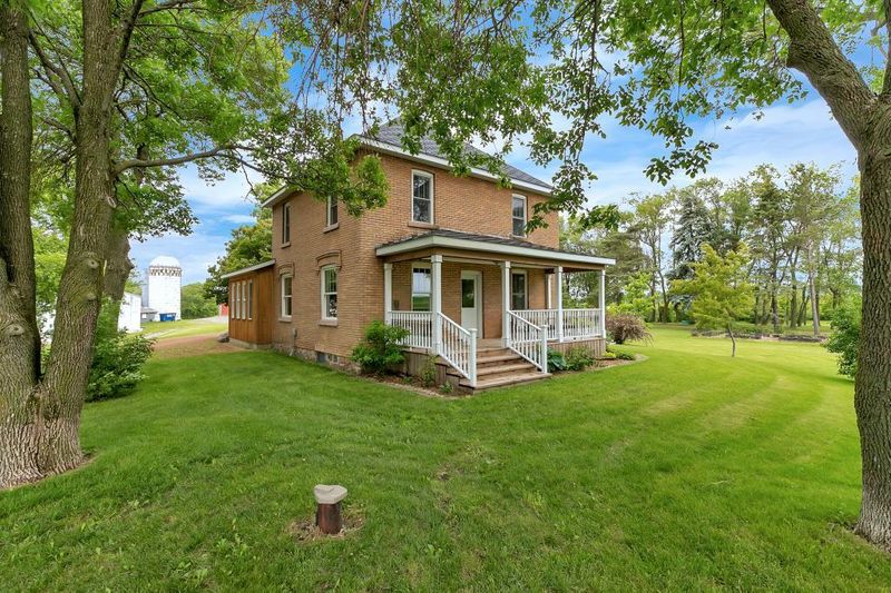 38489 657th Ave, Watkins, MN 55389