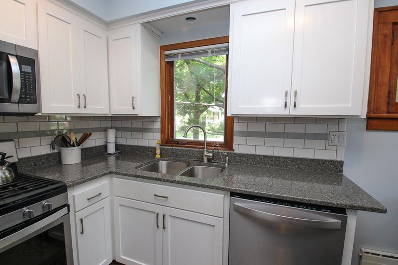 4401 Bryant Ave S, Minneapolis, MN 55419
