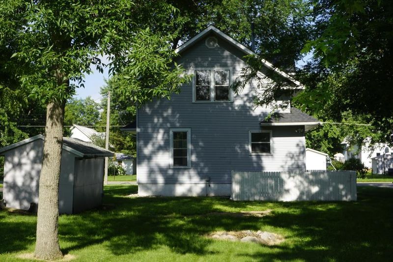 367 Stearns Ave, Paynesville, MN 56362