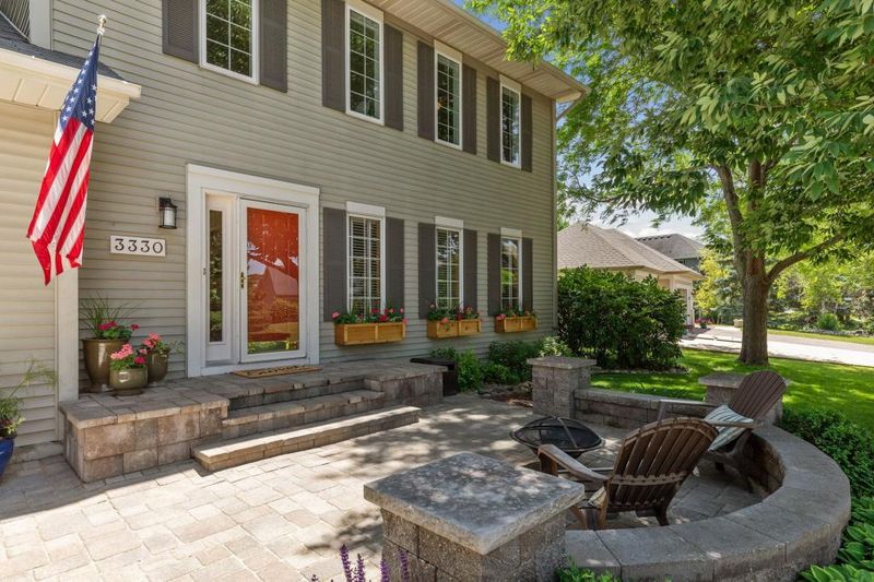 3330 Jewel Ln N, Plymouth, MN 55447