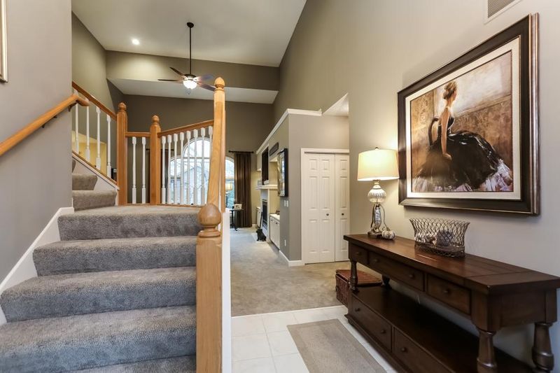 20939 Junco Trl, Lakeville, MN 55044