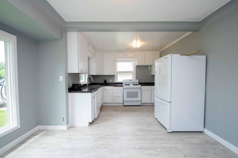 2545 South Ave E, North Saint Paul, MN 55109