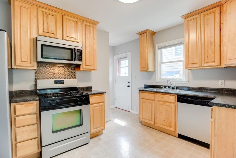 1620 Fremont Ave, Saint Paul, MN 55106