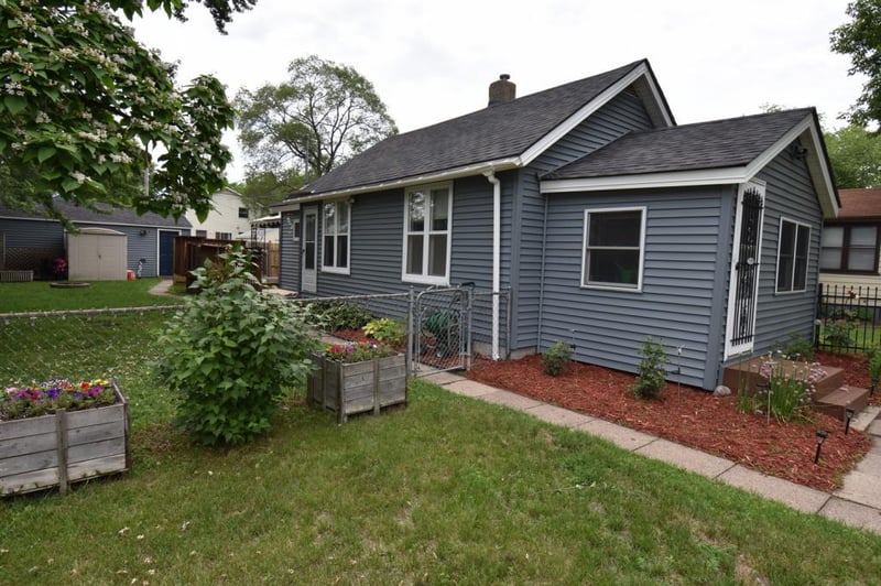 5309 Humboldt Ave N, Brooklyn Center, MN 55430