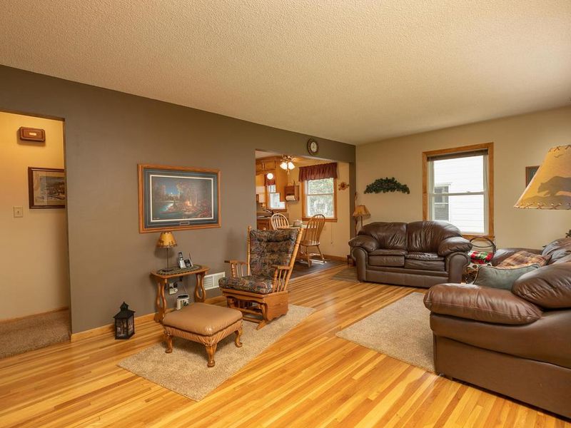 812 12th Ave NE, Rochester, MN 55906
